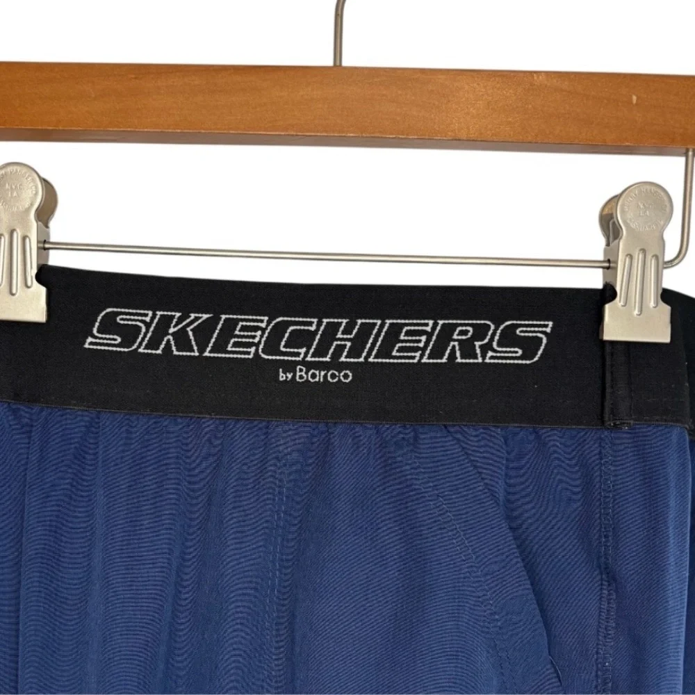 Skechers Men's Navy Blue Joggers - Picture 5 of 8